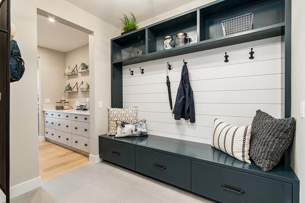 Amelia Harmony - Mudroom